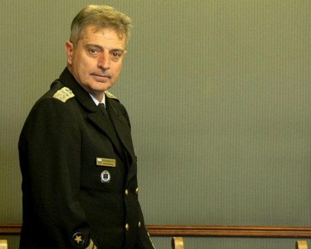 Адмирал Емил Ефтимов: Падналият самолет край Шабла не е бил свален