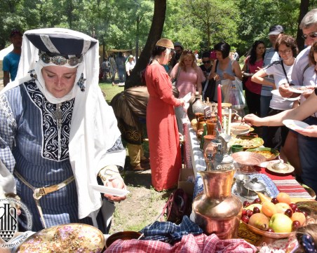 Фестивал - машина на времето, ни връща в героични епохи от историята на Пловдив