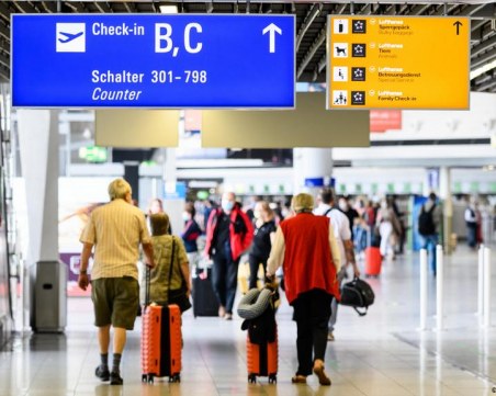 Нови правила за българи, влизащи в Испания