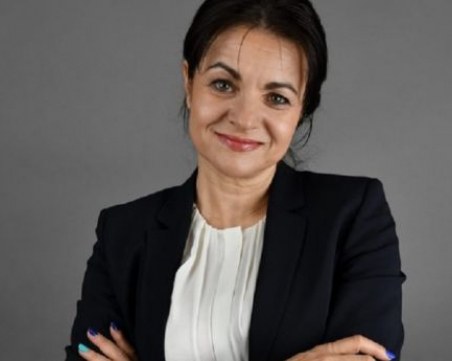 Росица Кирова се извини на Дончева: Не сте грозна, водихте грозно