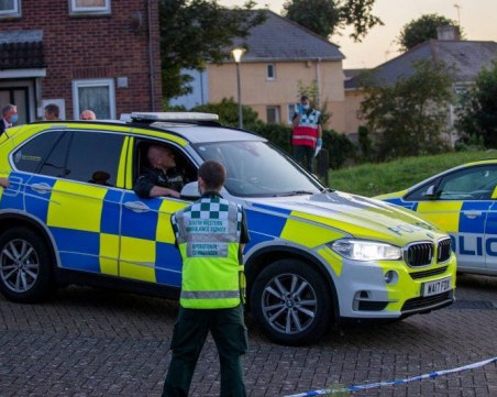 Шестима убити след стрелба в Англия