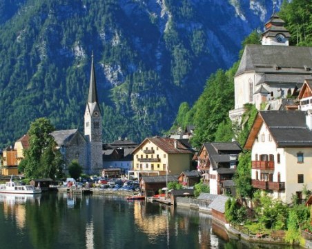 Австрия вече няма да приема туристи с по една доза срещу COVID