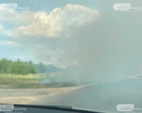 Кола се запали във Велинград, затвориха пътя към Пазарджик