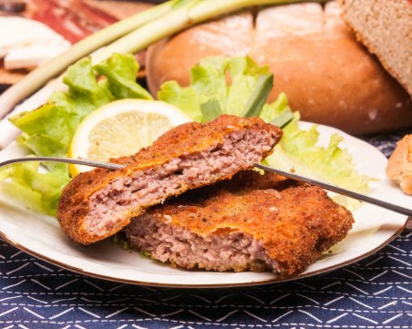 Лесна рецепта за шницел с кайма