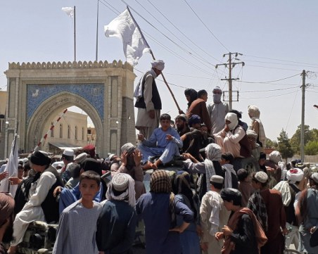 Талибаните ще преименуват Афганистан на Ислямско емирство Афганистан