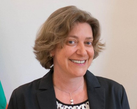 Емилия Тончева е освободена от длъжността заместник-министър на околната среда и водите