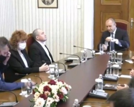 ИТН: Бяхме предадени по средата на разговорите с другите партии, нека те съставят кабинет