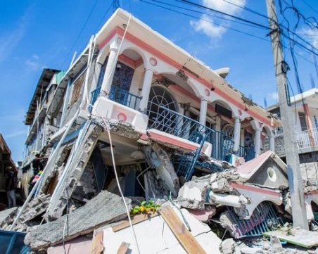 Броят на жертвите в Хаити продължава да расте