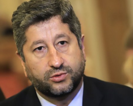 Христо Иванов: С третия мандат трябва да се излъчи правителство чрез отстъпки