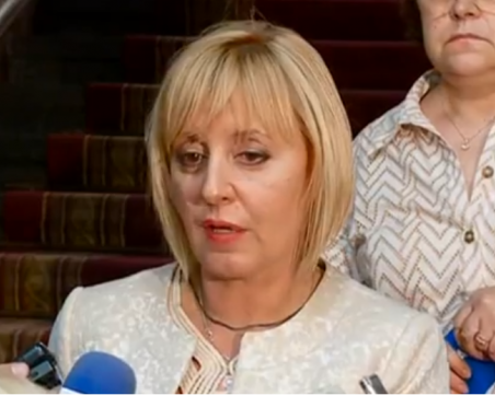 Манолова: Ще подрепим без условия дори най-малката възможност за правителство