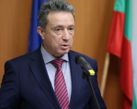 Янаки Стоилов: Докато КС не се произнесе, Кирил Петков може да е министър