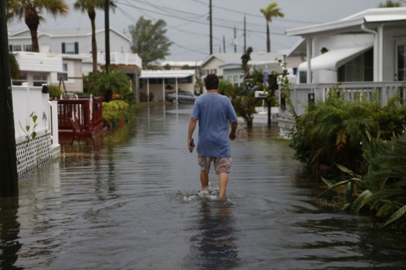 35 души изчезнаха след наводнение след тропическата буря в САЩ