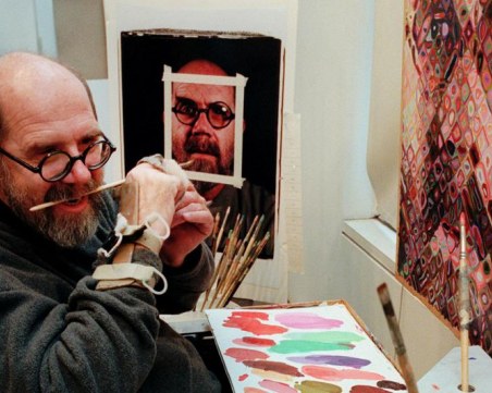 Почина американският художник Чък Клоуз