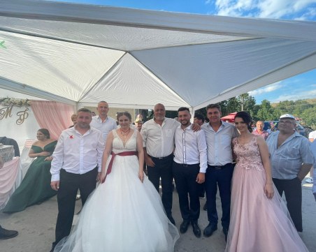 Борисов: Политиката е за политици, не за аджамии