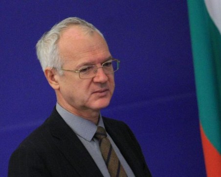 Васил Велев: Как може една нация да се разболее от хазарт, а не може да бъде убедена да се ваксинира
