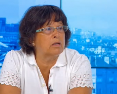 Д-р Николова: Учителите да се ваксинират, тази вълна е за неимунизирани