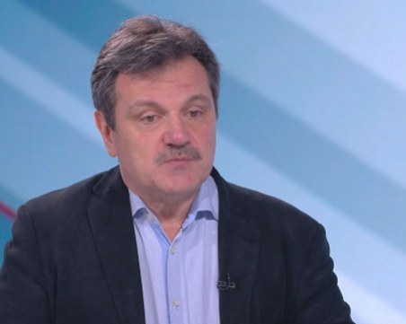 Д-р Симидчиев: Почти сигурно е, че децата трябва да започнат учебната година дистанционно