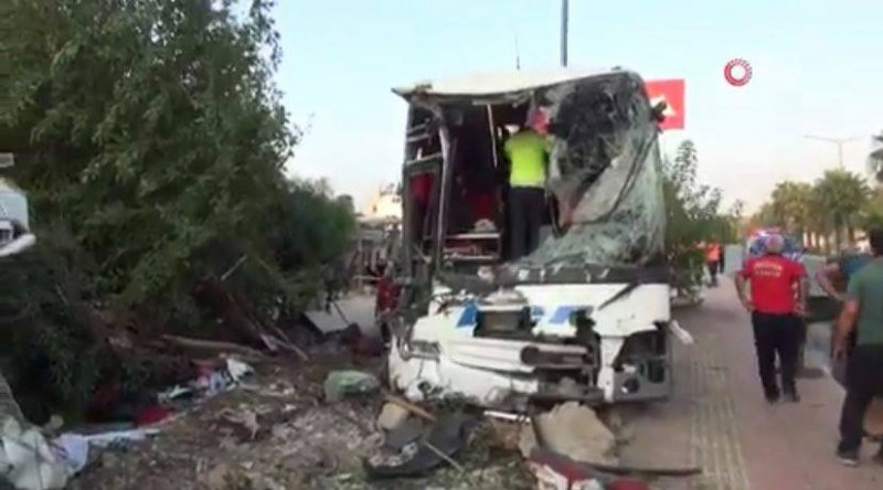 Автобусна катастрофа в Турция с над 30 ранени