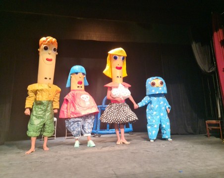 Грамадно куклено семейство разсмива Пловдив! Под тепетата идват трупи от цяла Европа