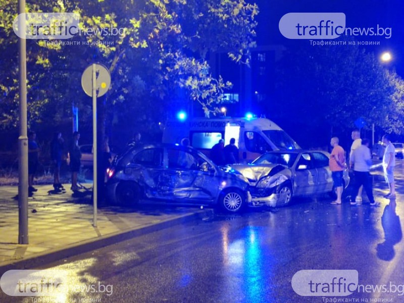 Тежка катастрофа между три автомобила в Смирненски