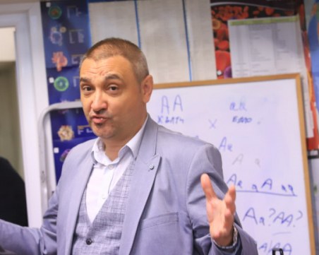 Чорбанов: Когато се ограничават здрави хора не е карантина, а тирания