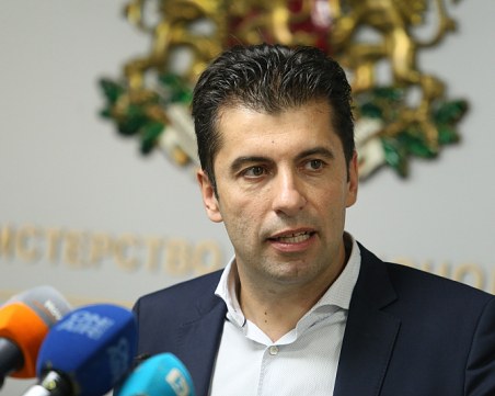 Слави казал на Кирил Петков: Бих се радвал да си министър