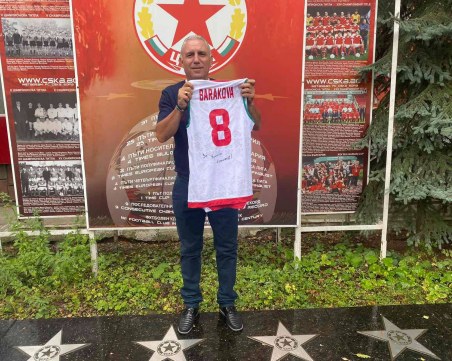 Стоичков: Напред лъвици, да вземем накуп и трите корони на шведките