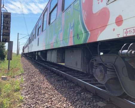 Два нощни влака между София и Бургас са с променено разписание от днес