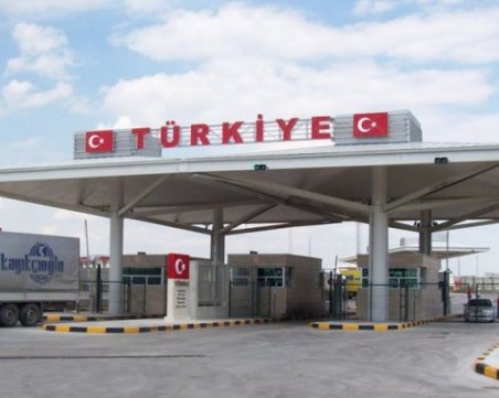 Турция спря мигранти от Афганистан, тръгнали към България