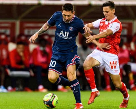 Меси дебютира за ПСЖ при победа над Реймс