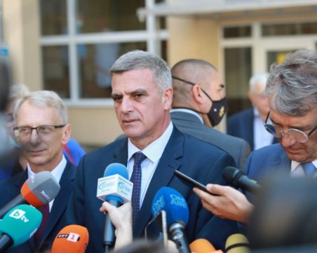 Стефан Янев: Има направен план, стараем се мерките да са щадящи към бизнеса