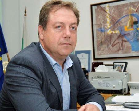 Маджаров: Лекарите на първа линия не получават парите за тази дейност