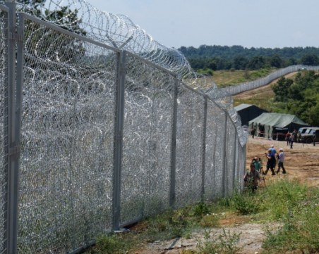 За денонощие: 19 опита за влизане на бежанци в страната, спрени са над 140 души