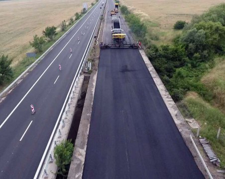 Протестиращи служители на 