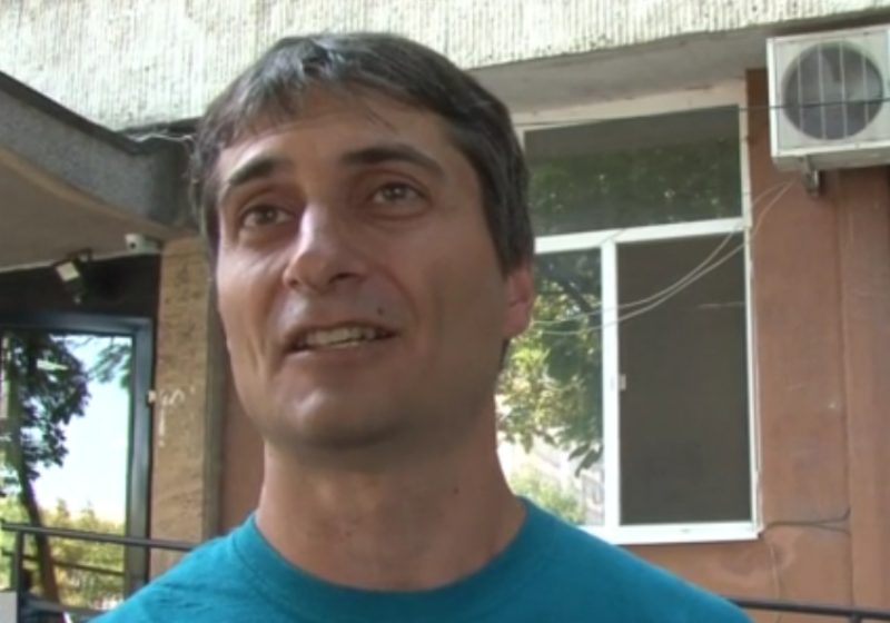 Лекари от Пловдив отказаха ваксина срещу COVID-19 на 12-годишно дете