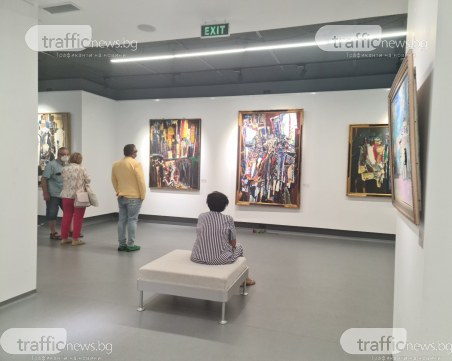 В изкуството най-важното е огънят. Драматичният Димитър Киров и сдържаният Георги Божилов - една изложба за историята