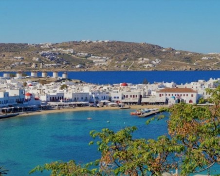 Гърция въвежда бърз тест за COVID-19 за достъп до обществен транспорт