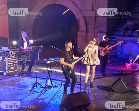 Графа и групата му очароваха взискателната публика на Античния театър снощи