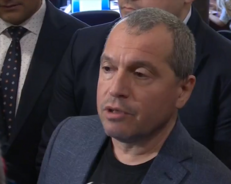 Тошко Йорданов: В Закона трябва да пише, че COVID ваксината е доброволна