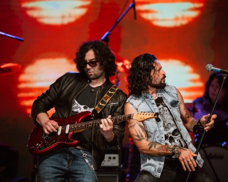 Карл Сентанс от Назарет отново в Пловдив заедно с Intelligent Music Project и Рони Ромеро