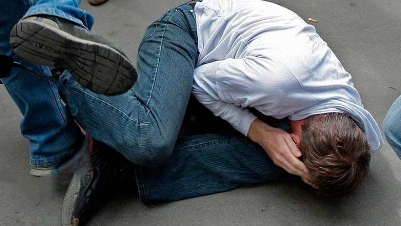 Побой в Куклен! 74-годишен мъж е бил пребит в парк
