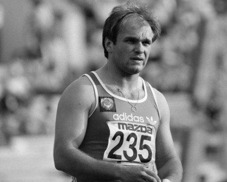 Почина световен рекордьор и олимпийски шампион в атлетиката