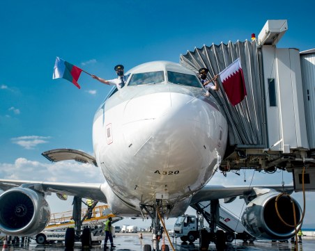 Qatar Airways възобновява директните полети между София и Доха   