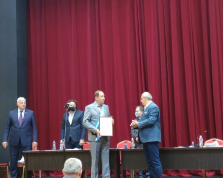 Удостоиха офталмолога д-р Димитър Тасков за Почетен гражданин на Пловдив