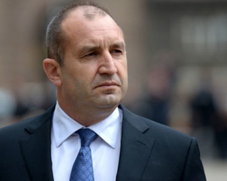 Президентът Радев приветства ученици и учители в Пазарджик