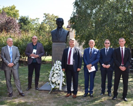 Откриха паметник на Удроу Уилсън в София