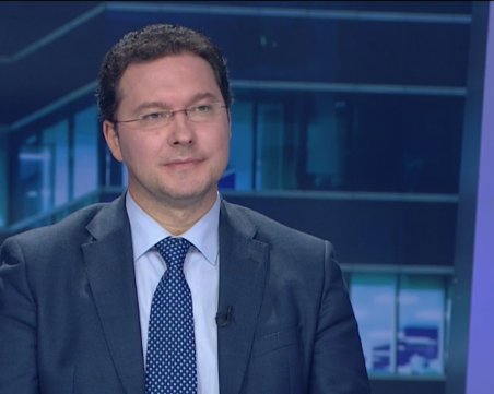 Даниел Митов: Успехи на служебния кабинет? Аз не виждам такива