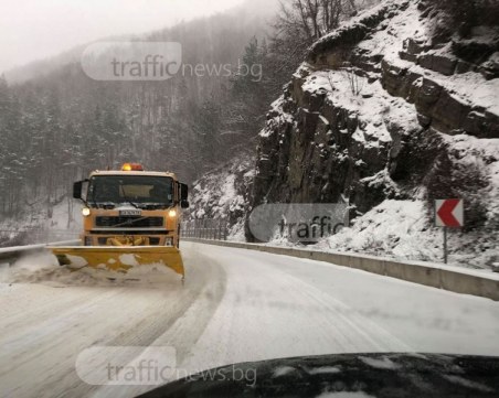 Намериха 100 млн. лева за зимното поддържане на пътищата у нас