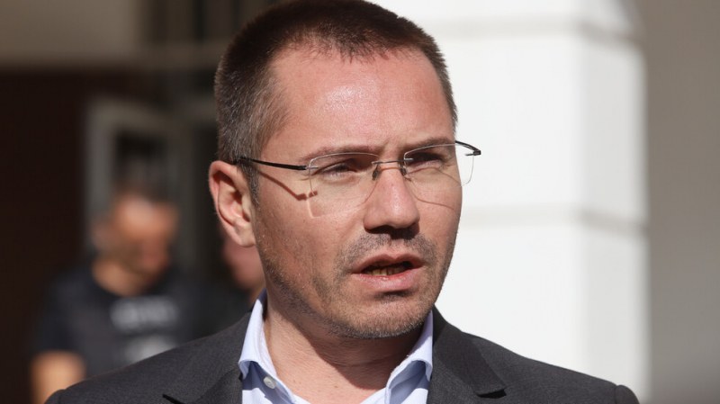 Джамбазки: Проектът на Петков и Василев е без идеология, като ИТН