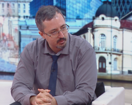 Математик: Ваксините правят COVID да е като грипа, намаляват риска 10 пъти